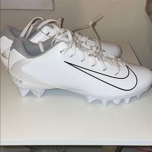 🔴 2/$35 NEW Nike Football Cleats! Brand New!!!